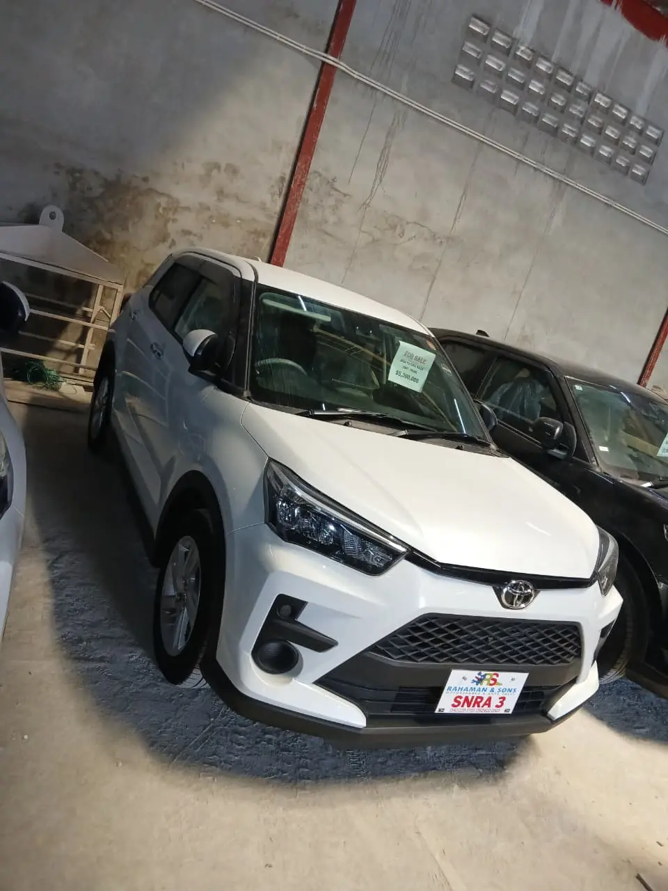 2024 Toyota Raize, white — photo 2 of 3
