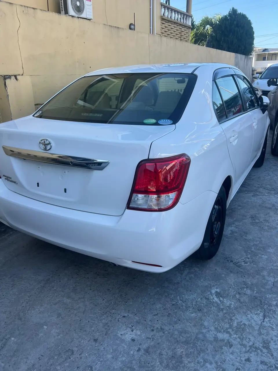 2012 Toyota Corolla Axio, white — photo 2 of 4