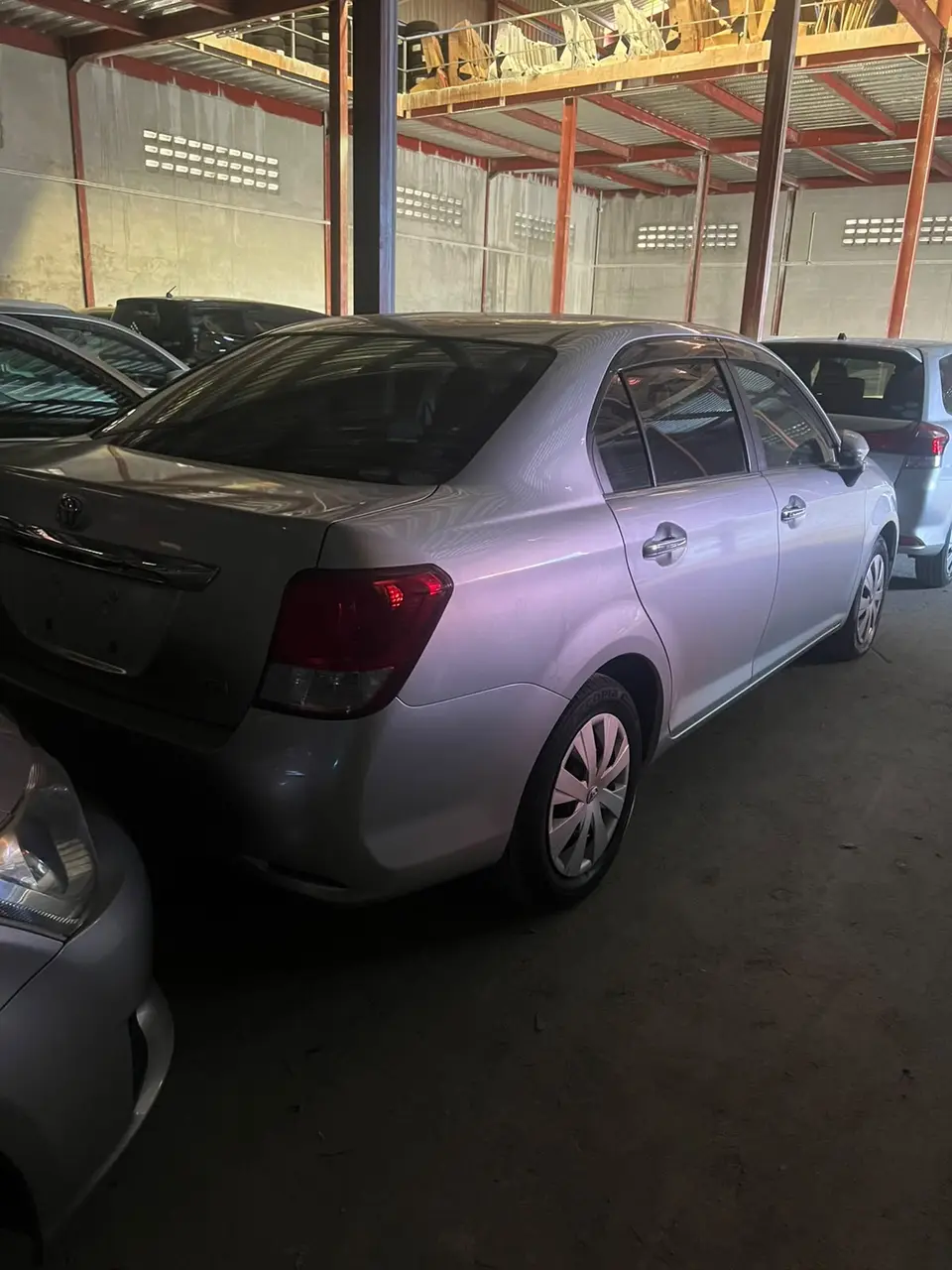 2013 Toyota Corolla Axio, silver — photo 2 of 4