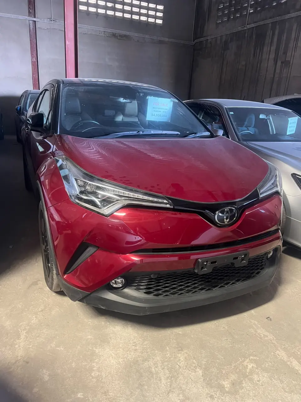 2019 Toyota C-HR, red — photo 1 of 8