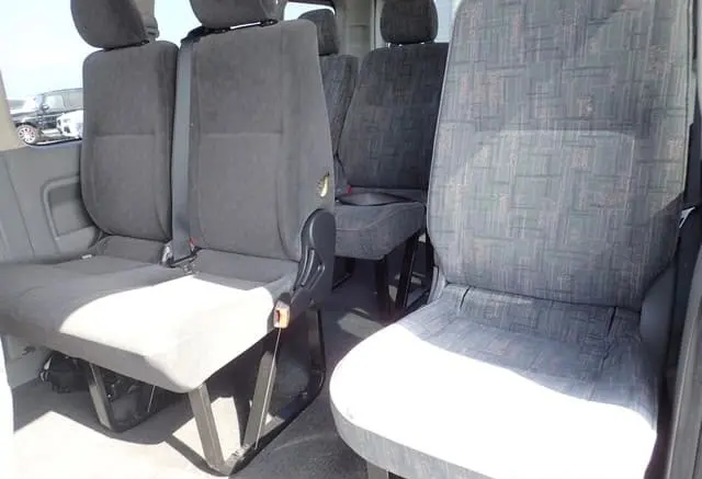 2005 Toyota Hiace Grand Cabin, white — photo 5 of 5